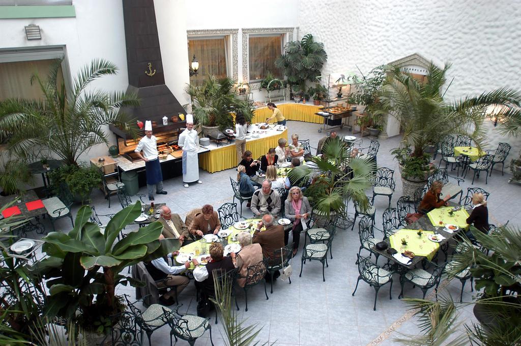 Ringhotel Giffels Goldener Anker Bad Neuenahr-Ahrweiler Bagian luar foto
