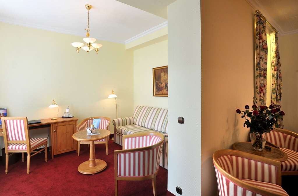 Ringhotel Giffels Goldener Anker Bad Neuenahr-Ahrweiler Ruang foto